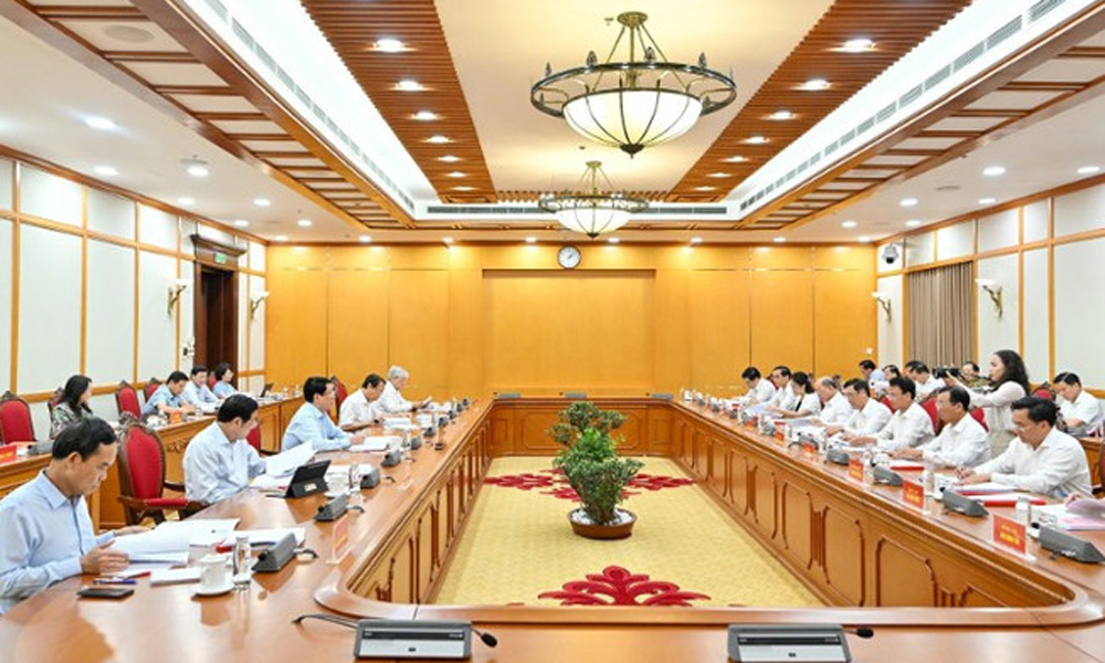 Tiếp tục tăng cường lãnh đạo, chỉ đạo công tác tổ chức đại hội đảng bộ các cấp tiến tới Đại hội XIV của Đảng