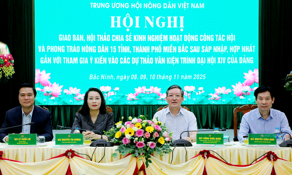 Chia sẻ kinh nghiệm công tác Hội và phong trào nông dân 15 tỉnh, thành phố miền Bắc