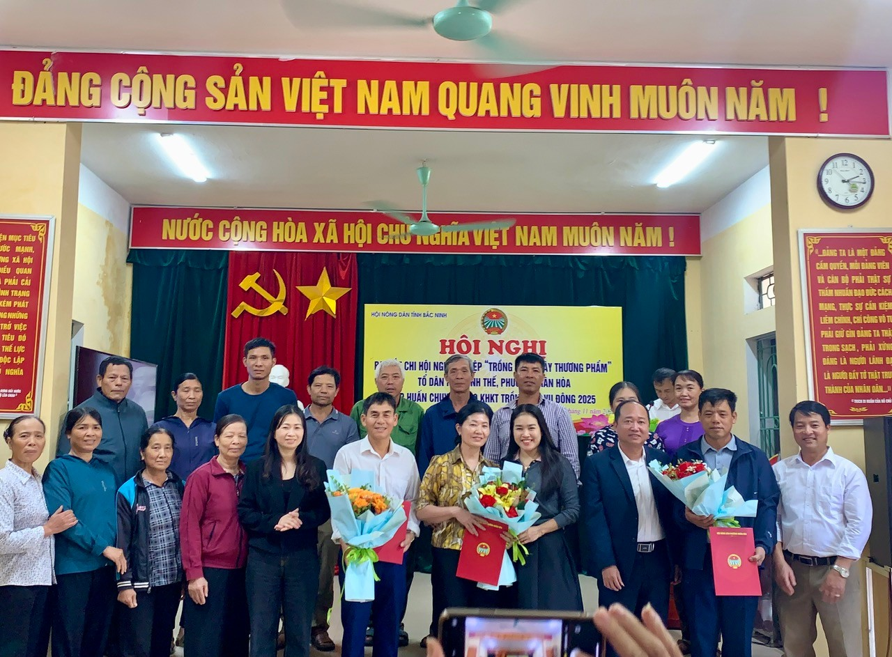 PHƯỜNG NHÂN HÒA RA MẮT CHI HỘI NGHỀ NGHIỆP TRỒNG KHOAI TÂY VÀ TỔ CHỨC TẬP HUẤN KỸ THUẬT SẢN XUẤT CHUYÊN SÂU