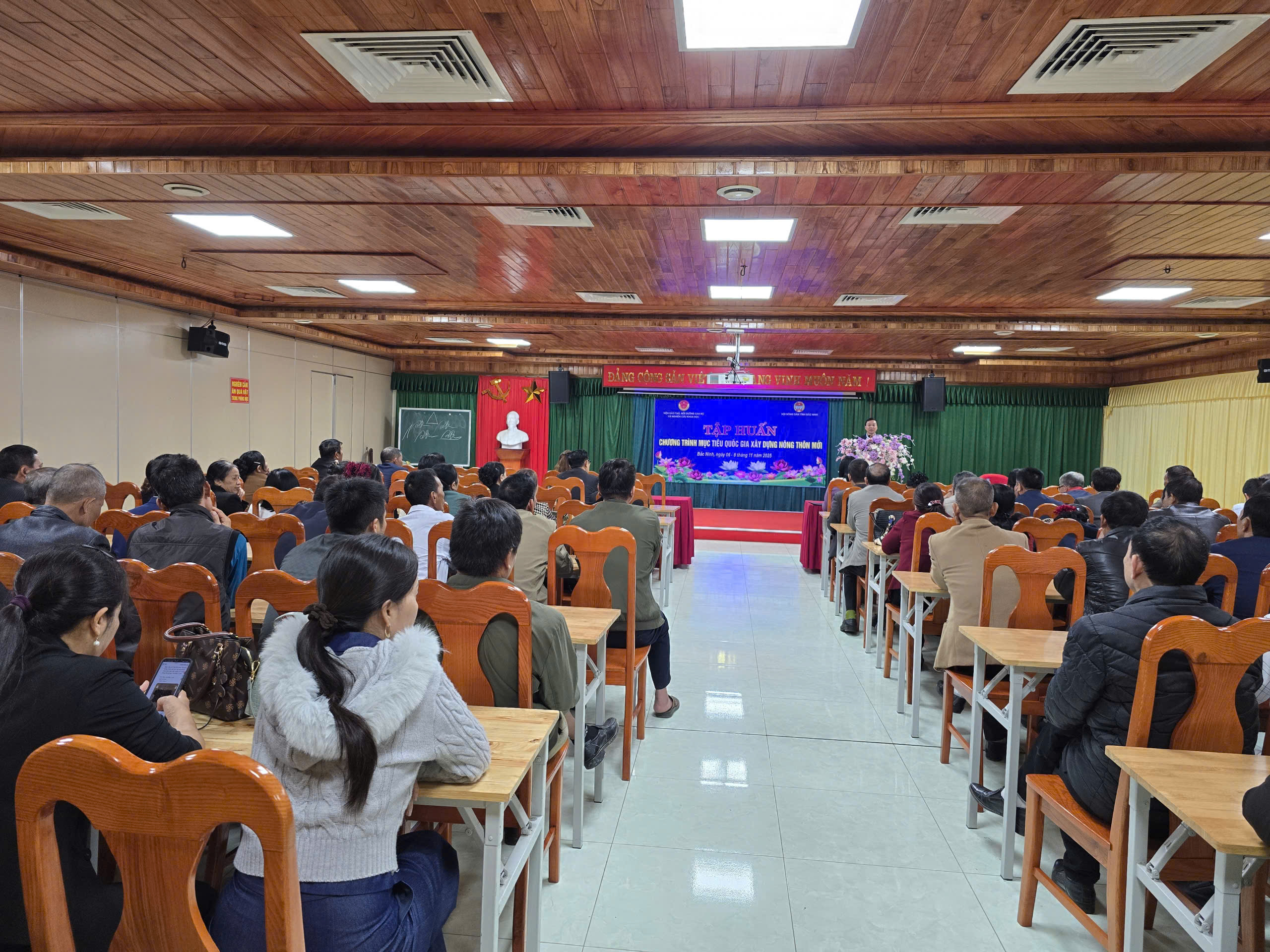 Bắc Ninh: Hội Nông dân tỉnh phối hợp tổ chức 02 lớp tập huấn Chương trình mục tiêu quốc gia xây dựng nông thôn mới