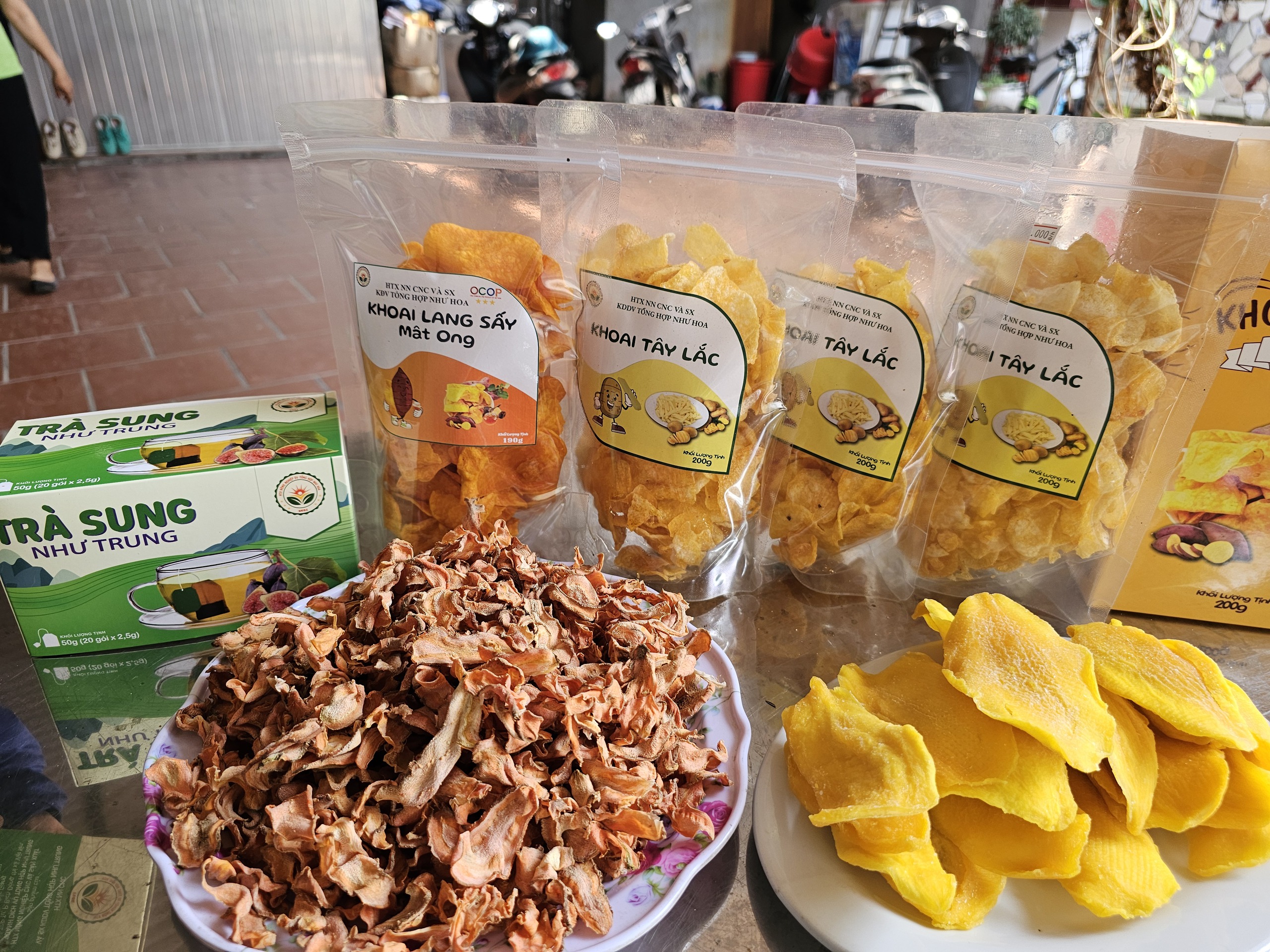 Hội viên nông dân làm chủ công nghệ – động lực mới cho phát triển nông nghiệp hiện đại: Nhìn từ mô hình HTX Như Hoa